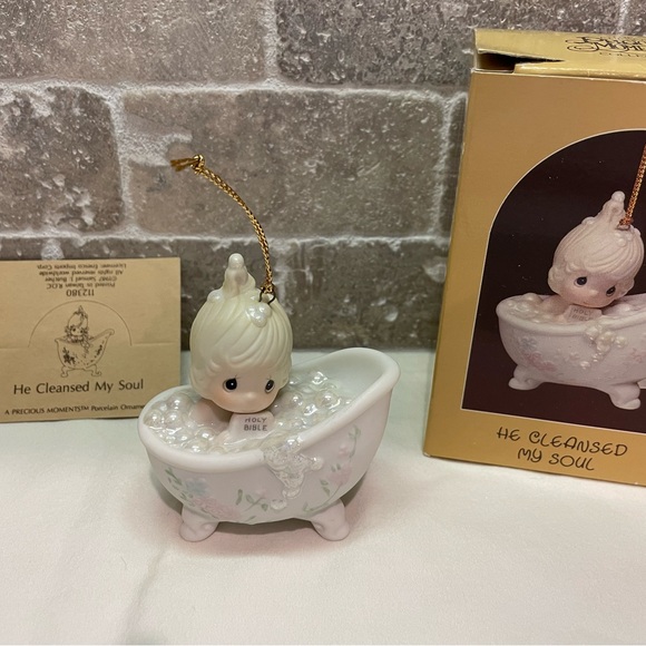 VTG 1987 Precious Moments “He Cleansed My Soul” Christmas Ornament.  Baptism - Picture 4 of 6